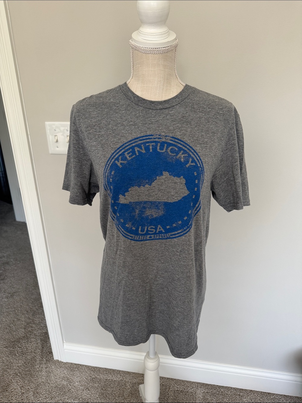 Kentucky Stated Apparel T-shirt